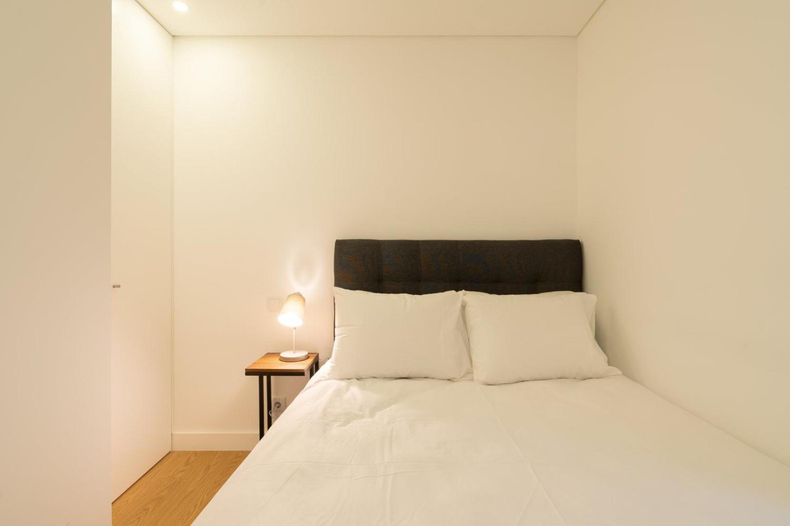 Guestready - Modern 2-Bedroom Apt In Cedofeita Porto Exterior photo